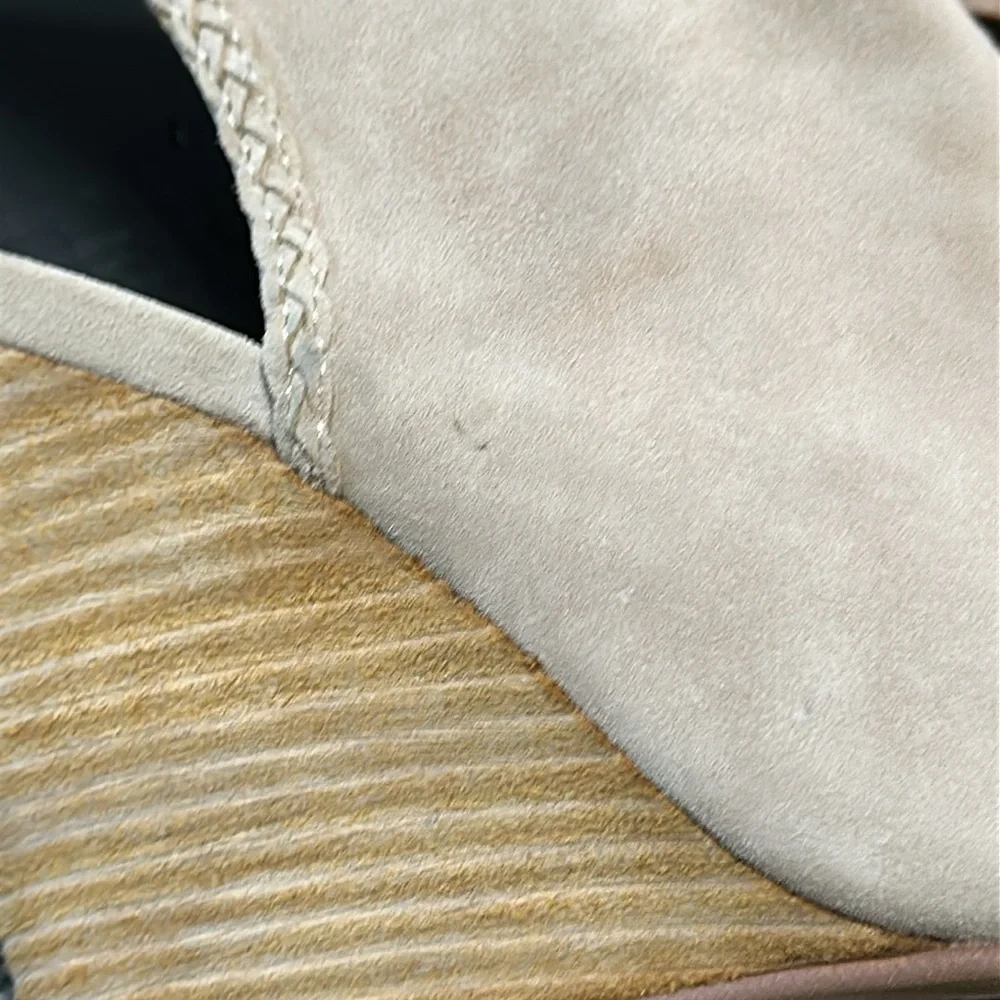 Kristin Cavallari Chinese Laundry Larox Mushroom Grey Suede Leather Wedges